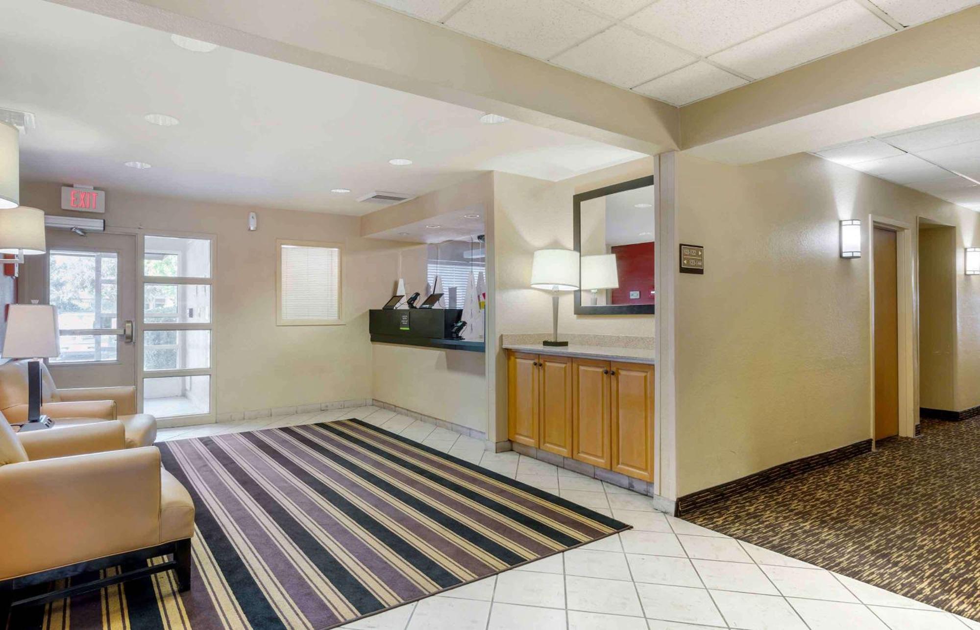 Extended America - - Chabot Dr